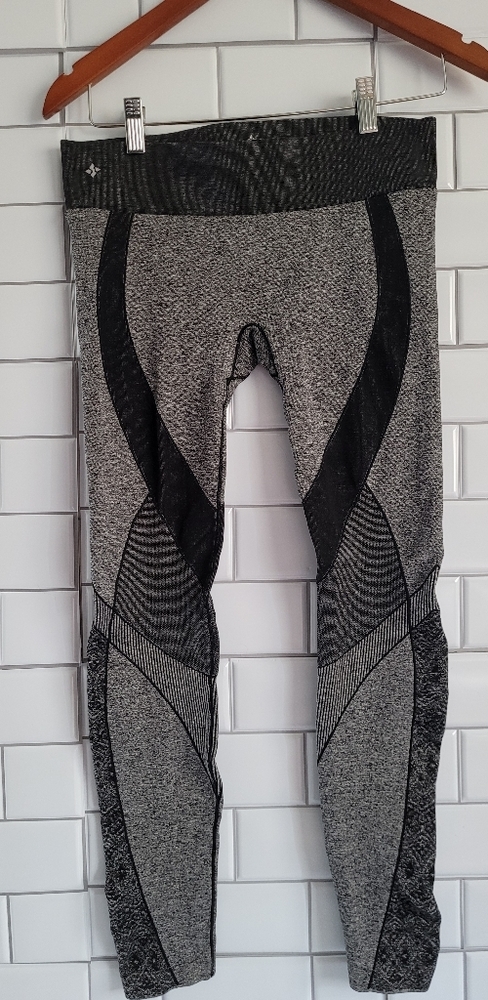 Nux Black & Heather Gray Color Block Compression … - image 1